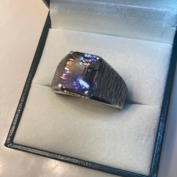 Vintage Unisex Mystic Amethyst Ring - Picture 4 of 7